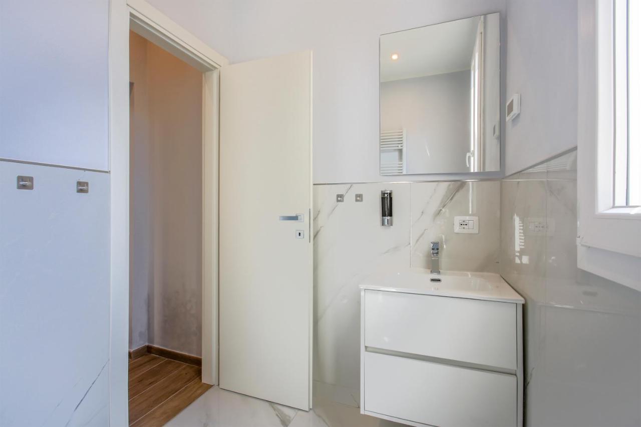 Versilia Mia - Beach At 8Min By Walk! New Rooms! Air Condition! Viareggio Zewnętrze zdjęcie